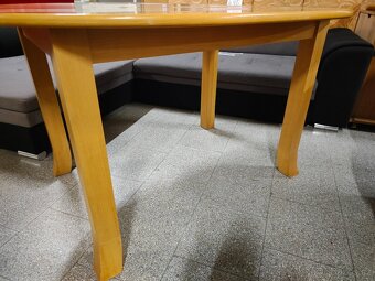 Jidelni set - oválný stůl + 4 židle - 6