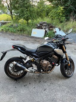 Honda CB650R - 6