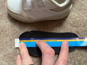 Tenisky zn. Adidas vel. 22 - 6