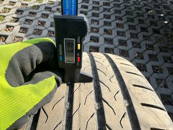 Letní pneu Continental 235/50 R18 - 6