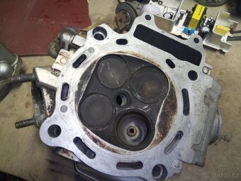 Prodám ND motoru na HONDA CRF 450 r.v 2010 - 6