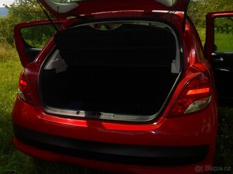 PEUGEOT 207 - 6