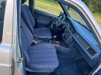 Mercedes-Benz 190 E - 6