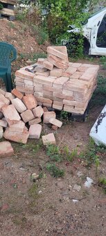 Traverzy 2 kusy I 220 - délka 3m a 3.2 m. A DALŠÍ věci - 6
