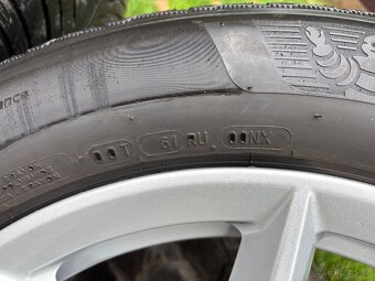 Zimní komplety / BMW X5 265/50 R19 - 6