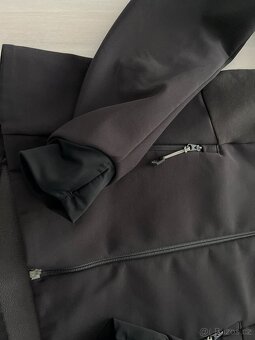 Dámská turistická softshellová bunda QUECHUA vel M - 6
