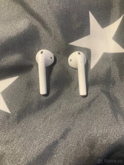 Apple Airpods 2 - 6