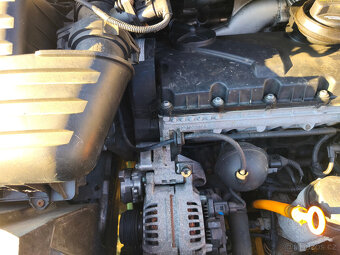 VW SHARAN 1,9 TDI - 6