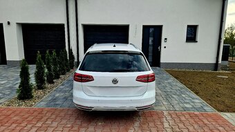 VW PASSAT biTDi B8 176KW CZ servisní kniha - 6