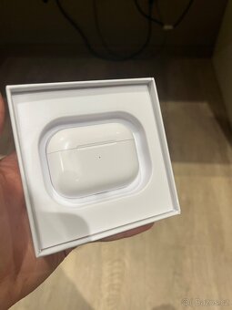 Apple AirPods Pro 2.generace - 6