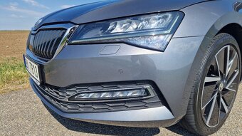 Superb Combi 2.0TSI, DSG, NAV, tažné, nez. topení - 6