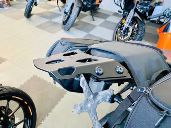 KTM 1290 Super Duke R = SPARK /SOFT /VÝBAVA 50.000 - 6