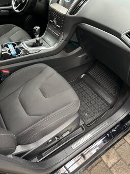 Ford S-Max 2.0 tdci 110 kw AWD 11/2016 Titánium - 6