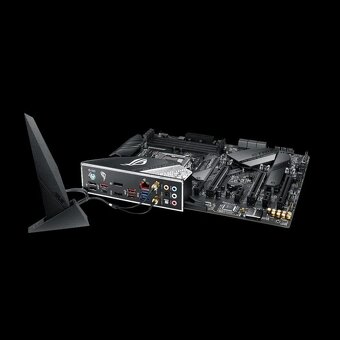 ASUS ROG STRIX Z390-E GAMING - 6