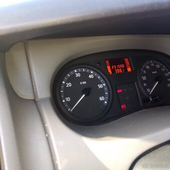 Renault Trafic 2.0 top stav - 6