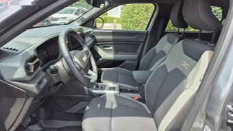 Dacia Duster, Extreme Hybrid 140 - 6