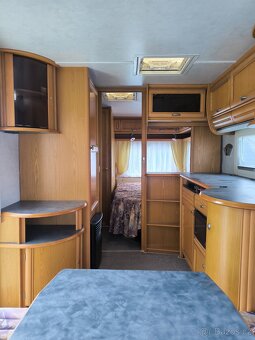 Karavan Tabbert Comtesse - německá kvalita, francouzs postel - 6