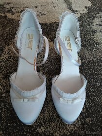 Bílé/svatební boty vel. 38 - 6