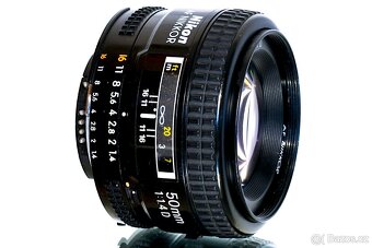 Nikon AF Nikkor 50mm 1,4D + UV filtr TOP STAV - 6