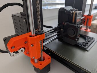 Prusa MK4 s Igus Drylin a kalenou tryskou po servise - 6