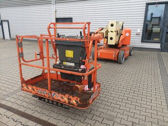 PLOŠINA KLOUBOVÁ JLG E 400 AJPN - 6