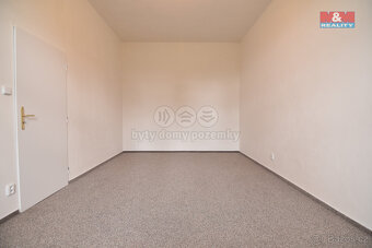 Pronájem bytu 1+1, 39 m², Hradec Králové, ul. nám. 5. května - 6