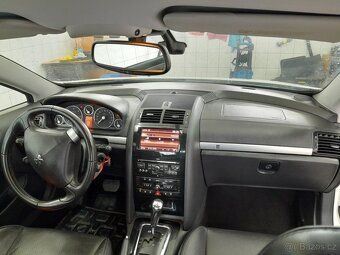 Peugeot 407 3,0 HDi -Kroupy - 6