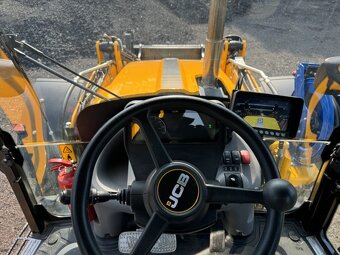JCB 4CX SITEMASTER PRO - 6