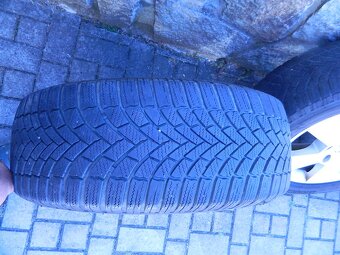 ŠKODA SUPERB III ALU KOLA+ZIMNÍ BRIDGESTONE 5.000,- - 6