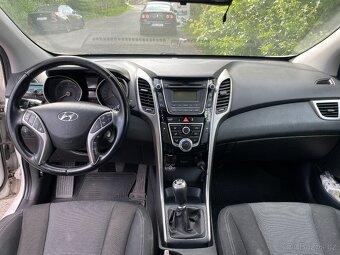 Hyundai i30, 1.6 - 6