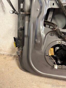 Renault Clio 2 3D, P dveře - 6