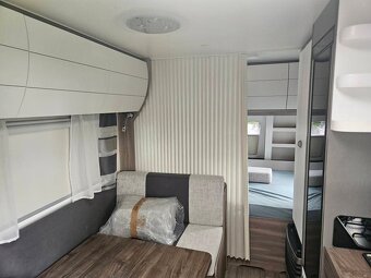 NOVÝ Hobby excellent edition 490KMF - 6