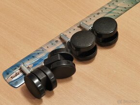 Nábytková kolečka, průměr 30 mm - 6