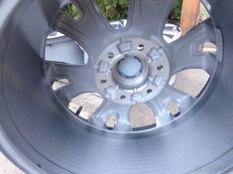 6x139,7 R18 original Ford Ranger Wildtrak raptor alu kola - 6