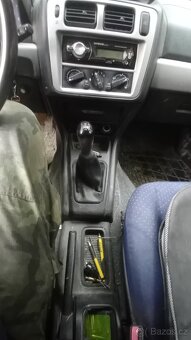 Pajero Pinin - 6