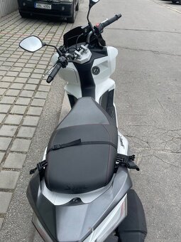 Skutr Sym Jet X 125 - 6