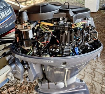 Lodní motor YAMAHA 30HP - 6