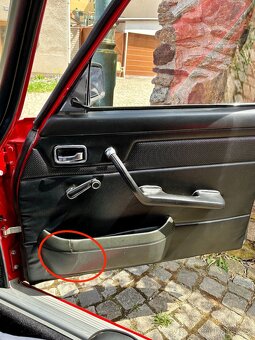 Mercedes-Benz 200D W114, automat - 6