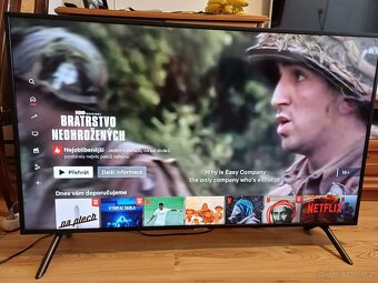 4K Smart TV 49" Samsung UE49NU7172-úholpříčka 125cm - 6