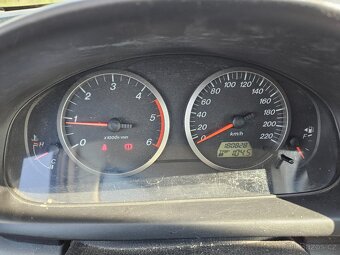 Prodám Mazda 2 1,4 nafta - 6