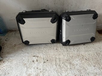 Honda Afrika twin sport 1000 - 6