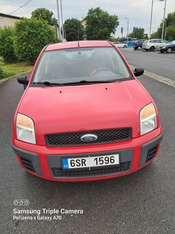 Prodám Ford Fusion 1,25 55kw najeto pouze118000 km - 6