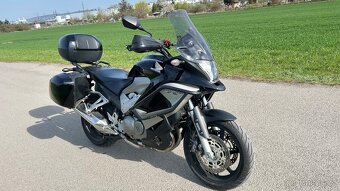 Honda VFR 800 Crossrunner - 6