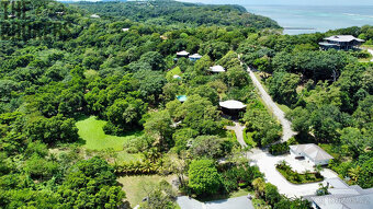 Punta Blanca, Lot 4 - 6