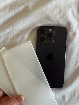 Apple iPhone 14 PRO temně fialový - 6