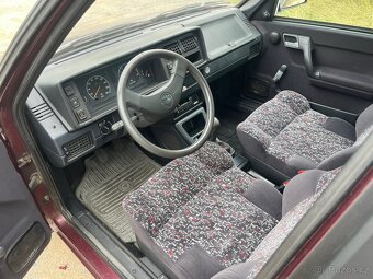 Škoda Favorit Solitaire - 6