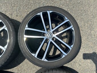 Original letni kola VW Nogaro 5x112 7,5J ET49 225/40 R18 - 6