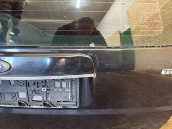 PÁTÉ DVEŘE KUFRU FORD MONDEO MK3 KOMBI - 6