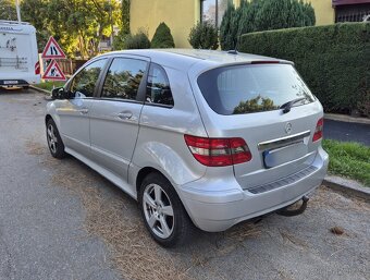 Mercedes-Benz B180 80kW Klima Tažné Facelift - 6