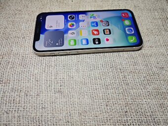 Apple iPhone 12 128 GB - 6